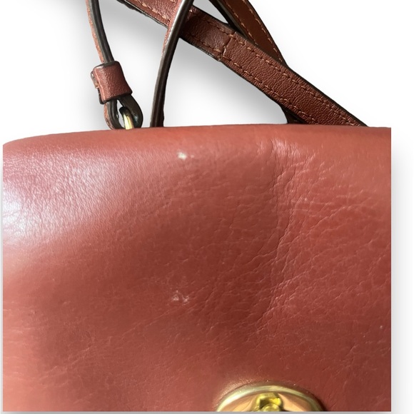 Vintage Coach Turn Lock Mini Penny Crossbody - Reasonable Offers Please & TY :) - Picture 4 of 7